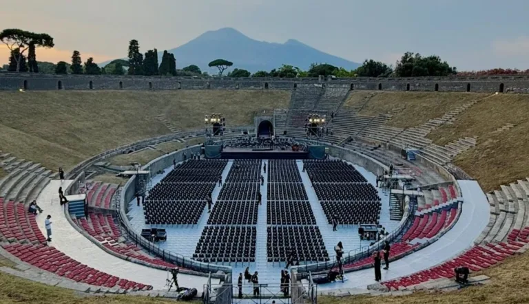 Pompei, estate 2026 tra musica, archeologia e spettacolo. Gli scavi si trasformano in un grande palcoscenico